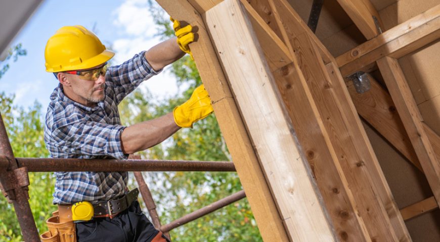 Smart Spending: How Hiring a General Contractor Helps You Stay on Budget